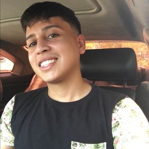 Meet your Posher, Gonzalo